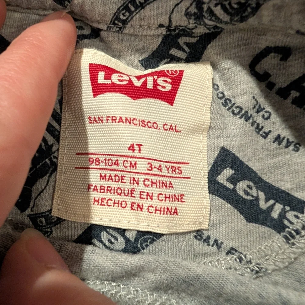 Levi's Toddler Boy Gray Logo Tee and Heathered Shorts Set - Navy & Light Gray 4T